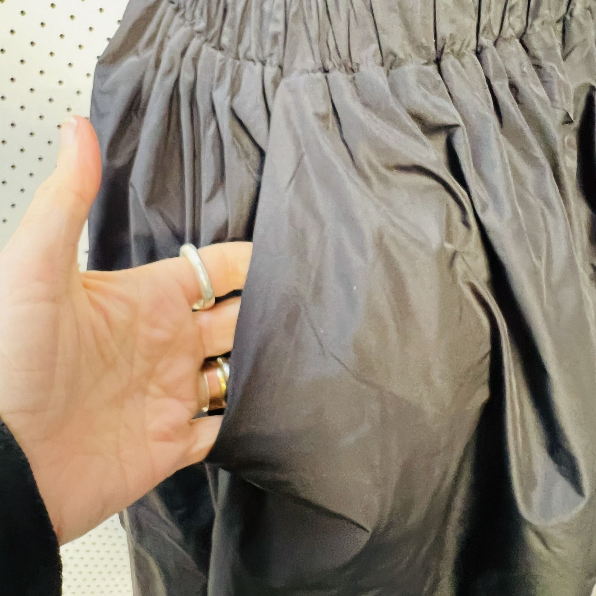 full skirt with pockets / crispy nylon / m/L Skirts