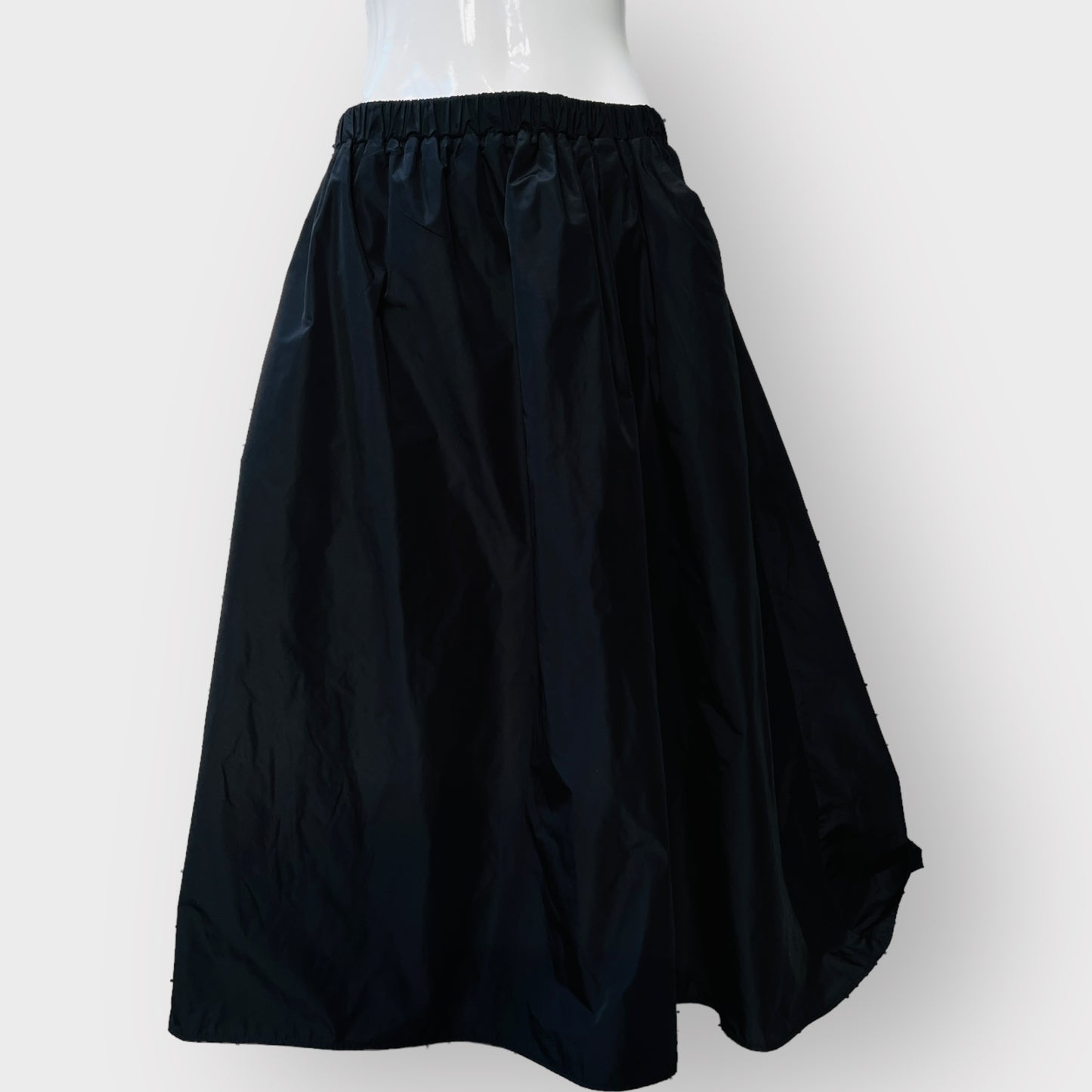 full skirt with pockets / crispy nylon / m/L Skirts