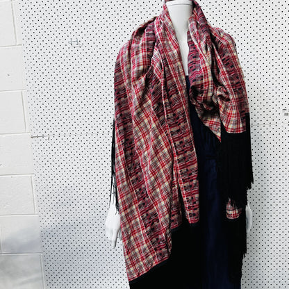 LIZ MITCHELL / enormous plaid fringed scarf or shawl (3859828252864543570)