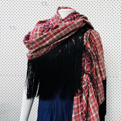 LIZ MITCHELL / enormous plaid fringed scarf or shawl (3859828255740373476)