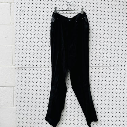 MAX / joggers with faux leather details / 10 (3865150305461764117)