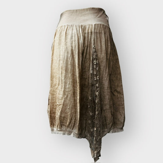 semi sheer / bubble hem skirt / s/m (3866001775120266510)
