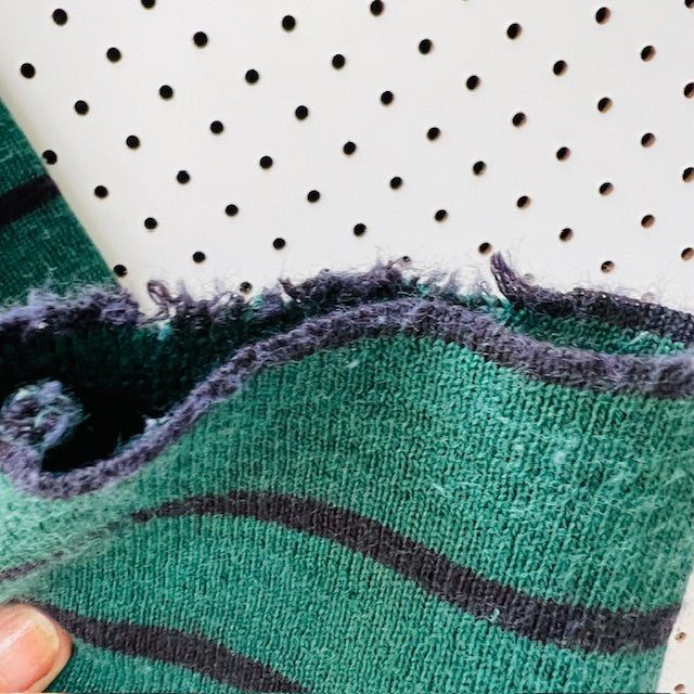 ST MARGARETS COLLEGE UNIFORM / wool cardigan / 10j (3867053132440435263)