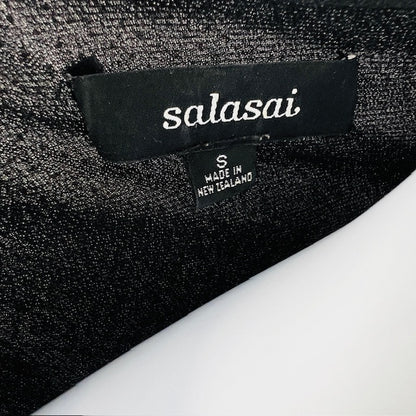 SALASAI / black top with ruffle / s / made in nz (3867562472127368342)