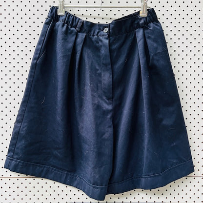 ST MARGARETS COLLEGE / barbara lee tailored shorts / 14 (3868173230051605746)