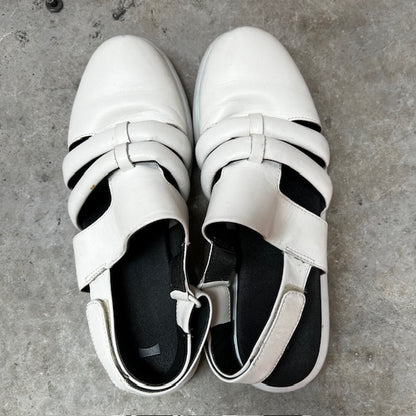 camper / capsula / 39 (3871810379407963502)