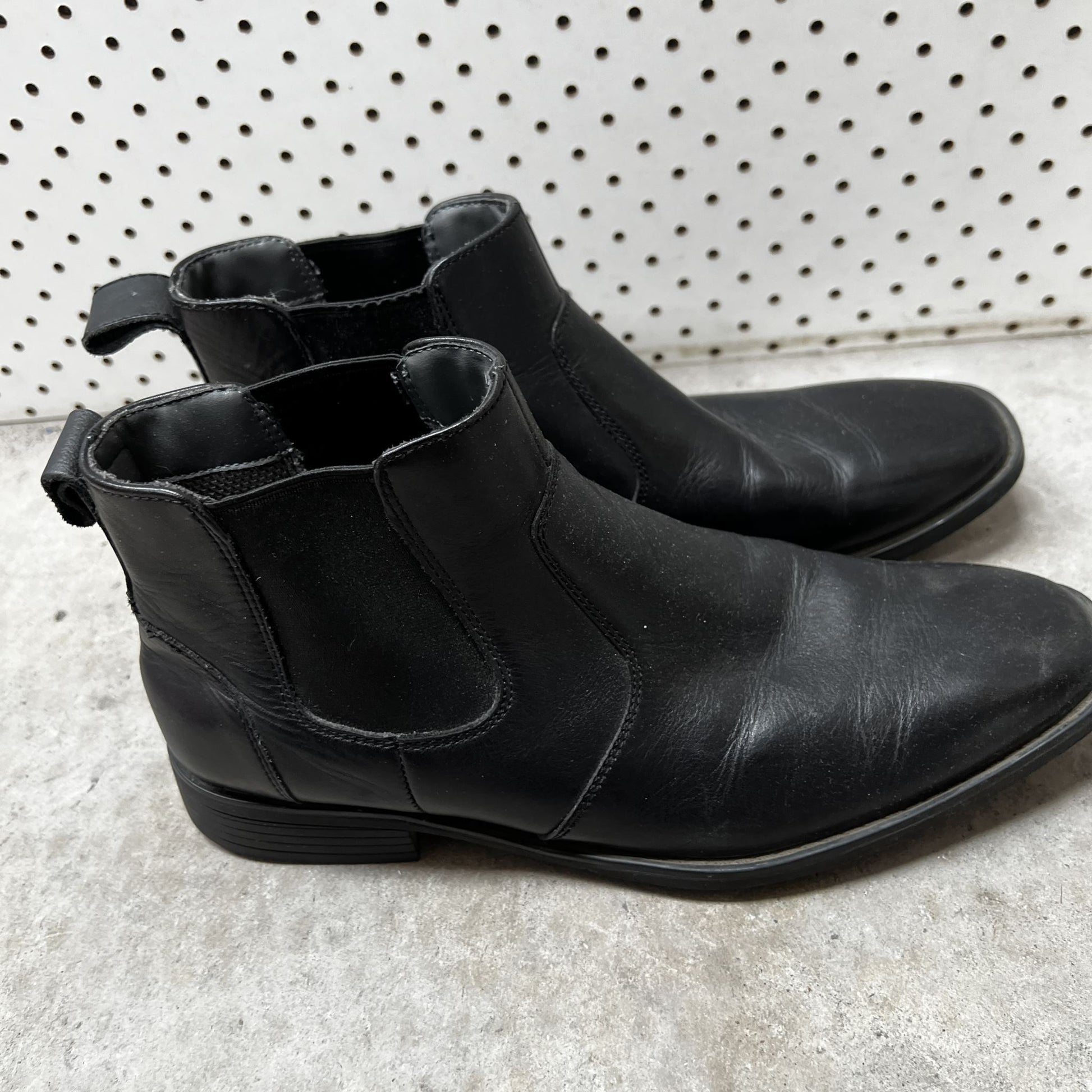JULIUS MARLOW / 'major' black leather chelese boots / 6 (40) (3872413972720444104)