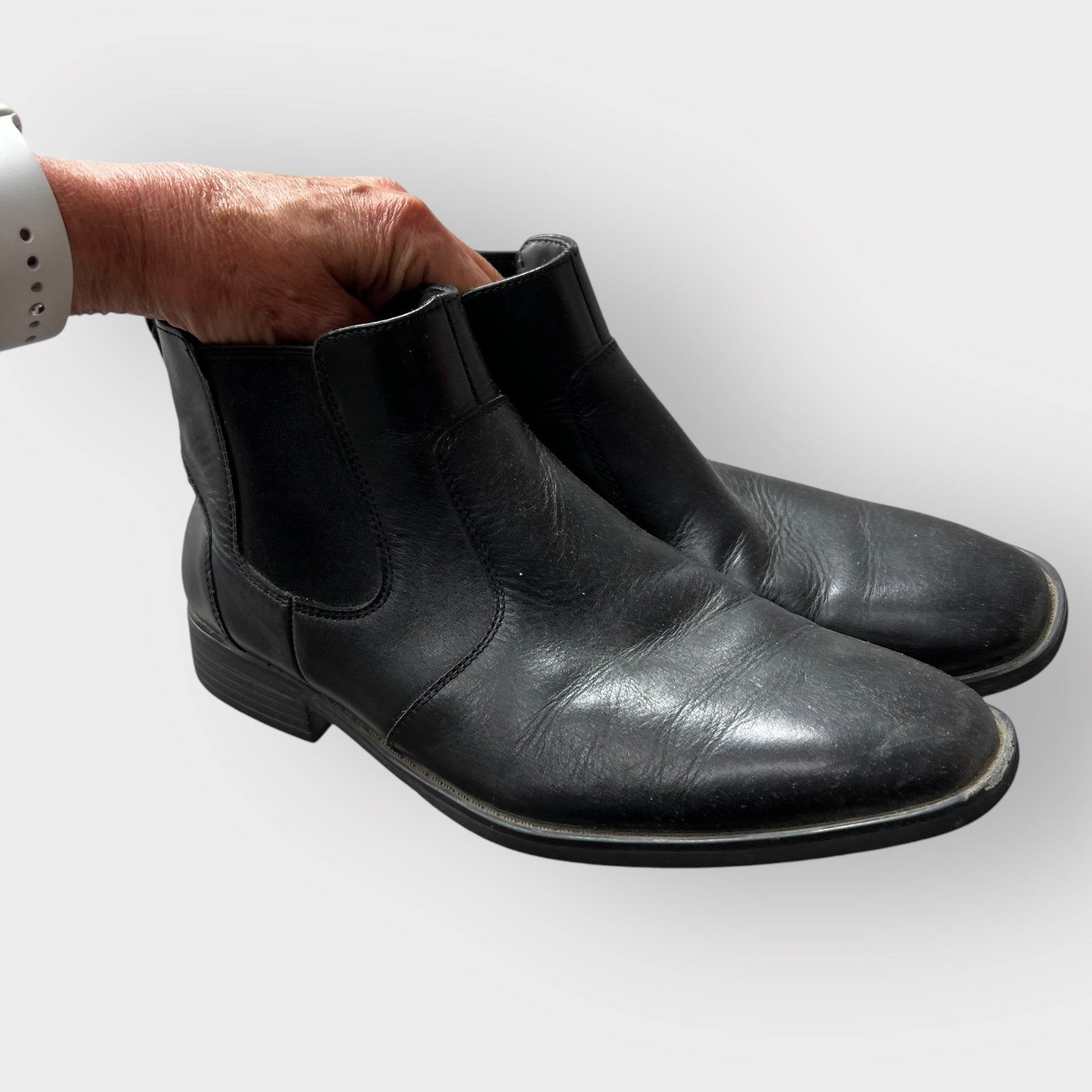 JULIUS MARLOW / 'major' black leather chelese boots / 6 (40) (3872414435989150019)