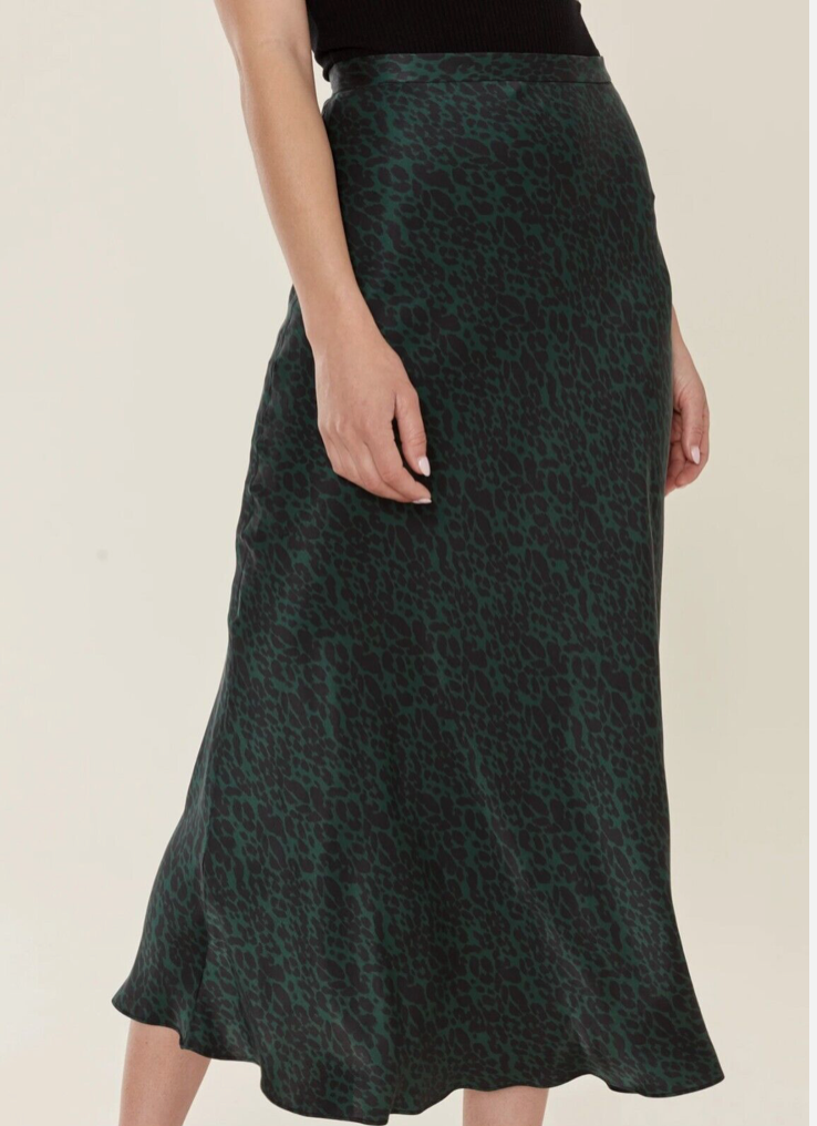 BEC & BRIDGE / green cheetah animale fever silk bias skirt / s Skirts
