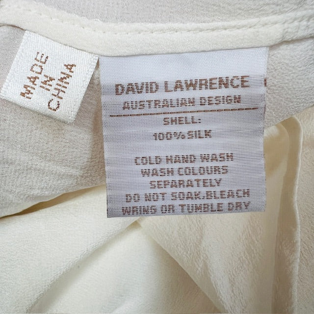 DAVID LAWRENCE / cream silk sleeveless button down / 10 Tops & shirts