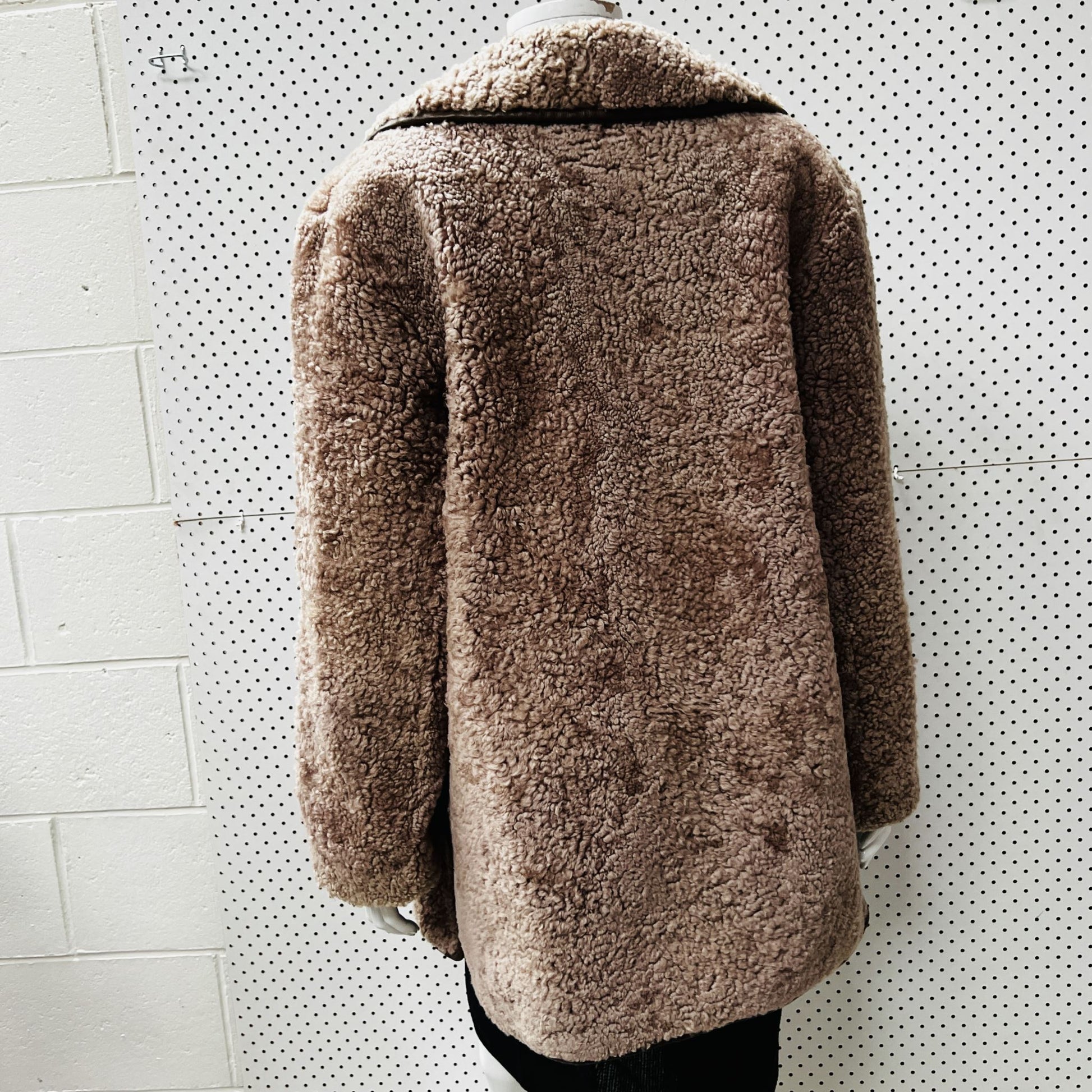 1980s british vintage / HEA TONA / sheepskin or shearling jacket / 16 (3876127227266064458)