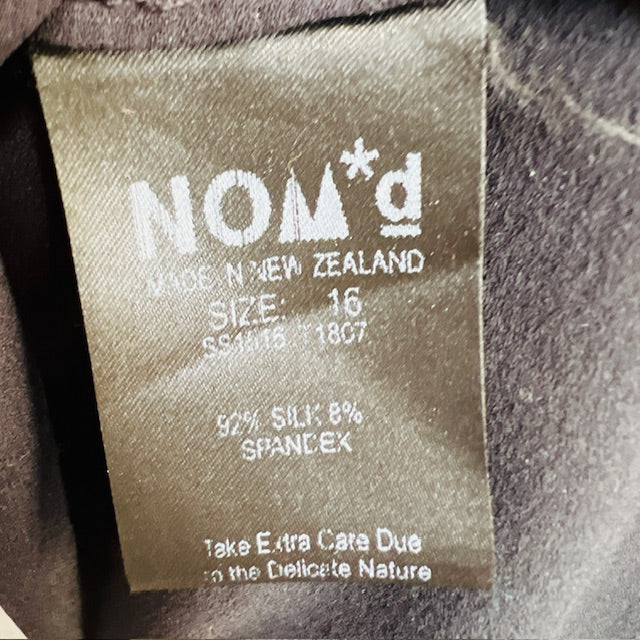 NOM*D / silk top with rosette pocket / 16 Tops & shirts