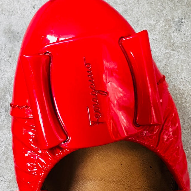 FERRAGAMO / patent bow ballet flats / 36 (3879653061399573057)
