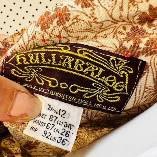 1970s nz vintage / HULLABALOO (early thornton hall) / patterned cotton dress / s Dresses