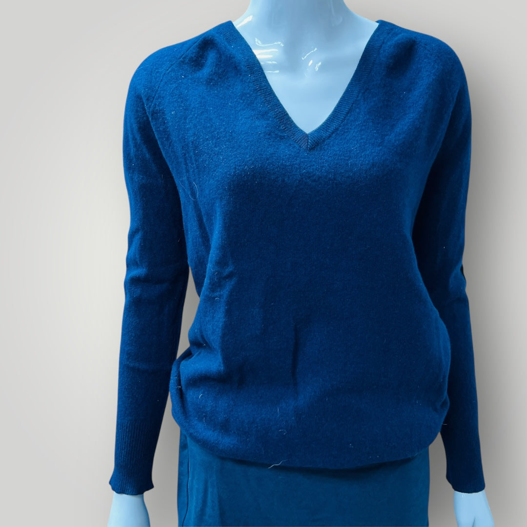 100% cashmere / soft v neck jumper / s (3881486117845449195)