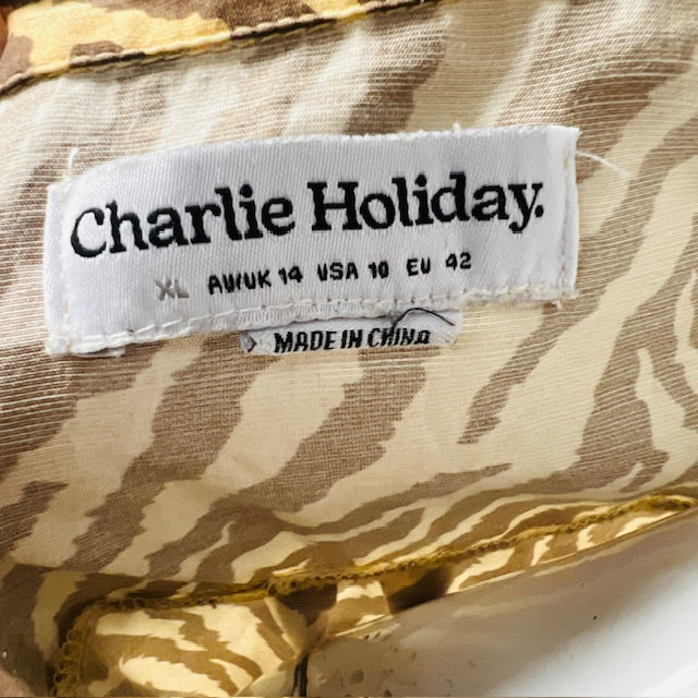 charlie holiday / indie shirt in zebra / 14 / xl (3881742183119938808)