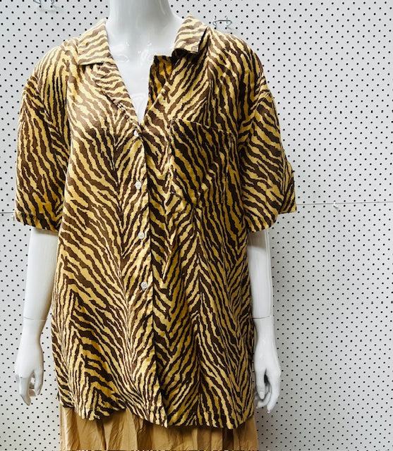charlie holiday / indie shirt in zebra / 14 / xl (3881772529580136724)