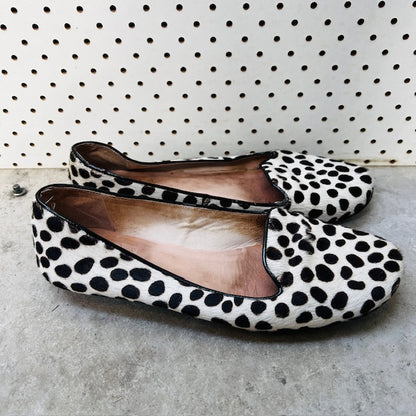 spotted horsehair ballet flats / 38 (3882012443457961154)