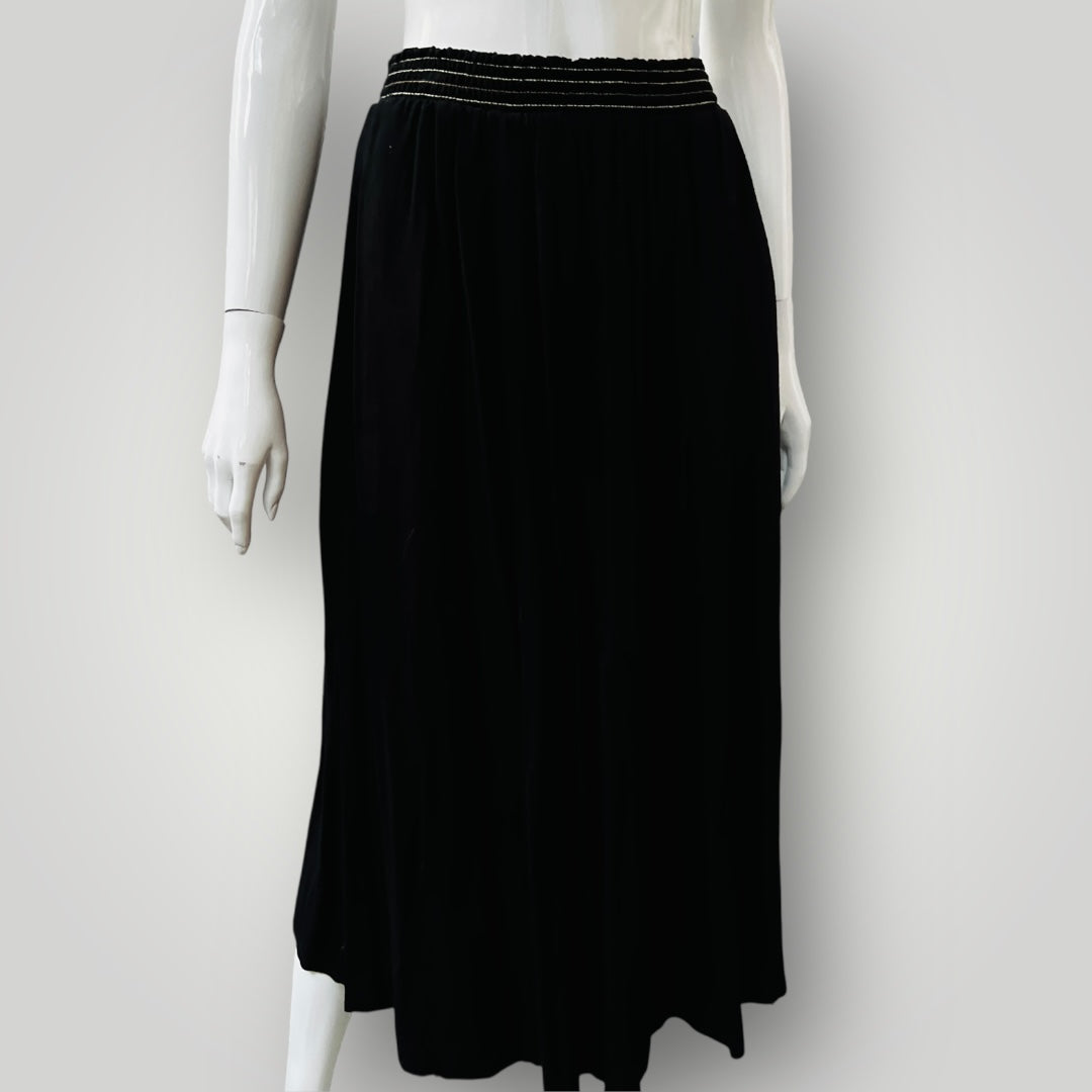 KATE SYLVESTER / black skirt with elastic waist / s Skirts