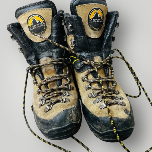 LA SPORTIVA / 'karakorum' leather tramping boots / 40 / made in italy / $850rrp Shoes