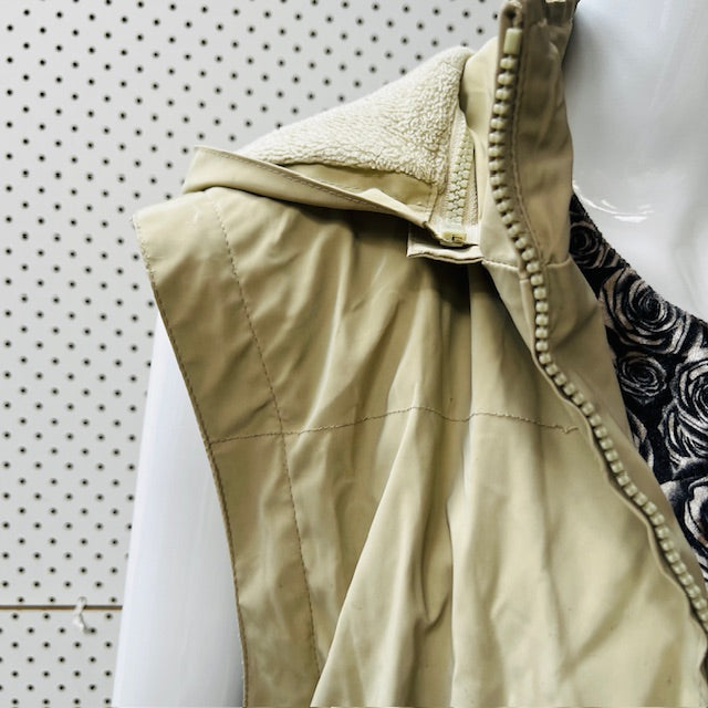 eiseneggir / zip front vest jacket / 14 (3883906974123517109)