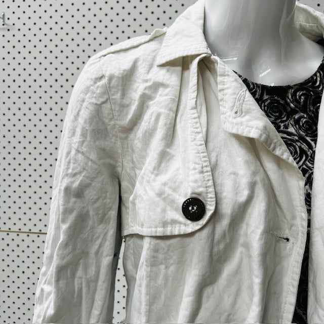 2000s nz vintage / ANDREA MOORE / white trench coat / 10 / nz made (3883996304194582766)
