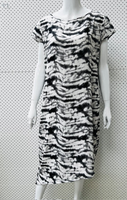 REPERTOIRE / striking dress / 14 / nz made (3883998412435275635)