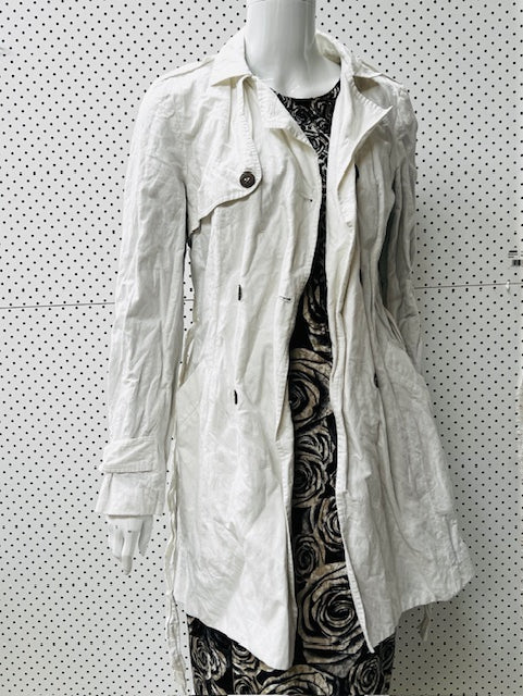 2000s nz vintage / ANDREA MOORE / white trench coat / 10 / nz made (3884070312816053616)