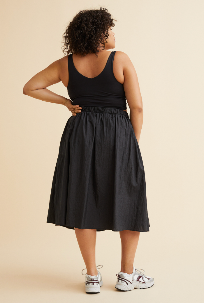 full skirt with pockets / crispy nylon / m/L Skirts