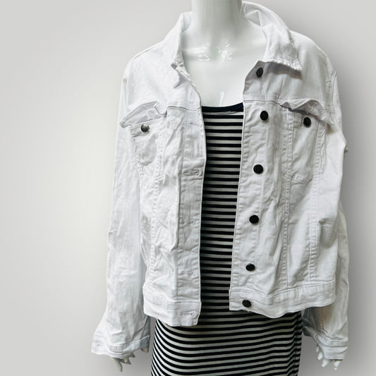 VASSALLI / denim jacket in white / 18 Jackets