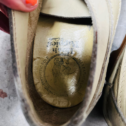 1970s vintage / hush puppies by clarks / 7.5 (3885538334828871242)
