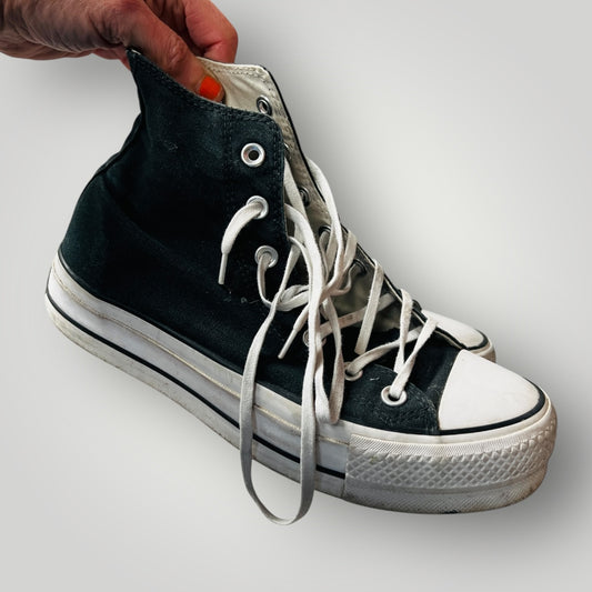Converse / platform high top chuck taylors / 39 Shoes
