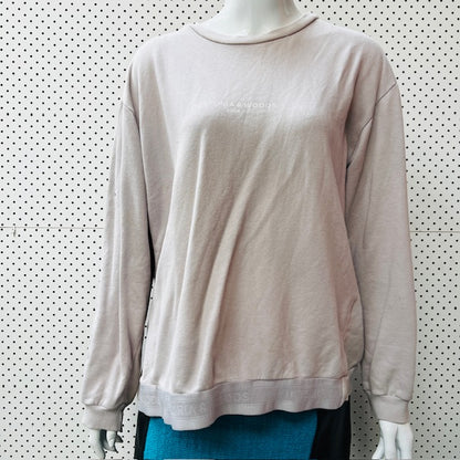 VIKTORIA + WOODS / anniversary sweatshirt / 2 (3885633106526513757)