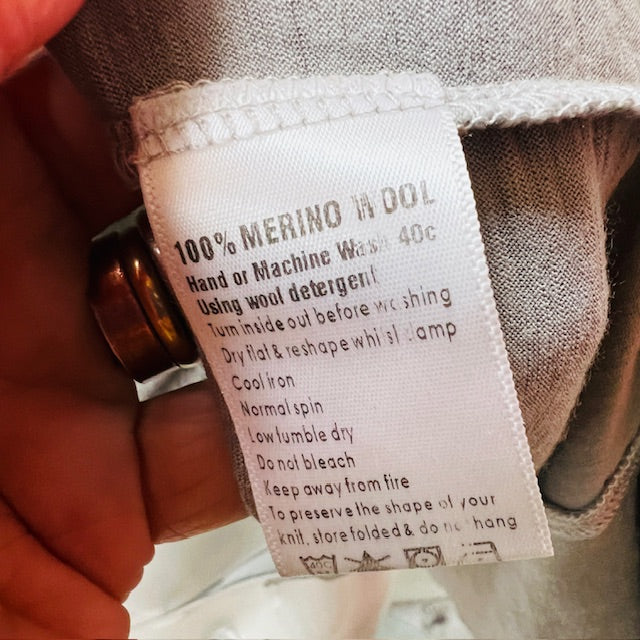 LOOBIES STORY / merino cardigan / made in nz / 14 (3885633165606090475)