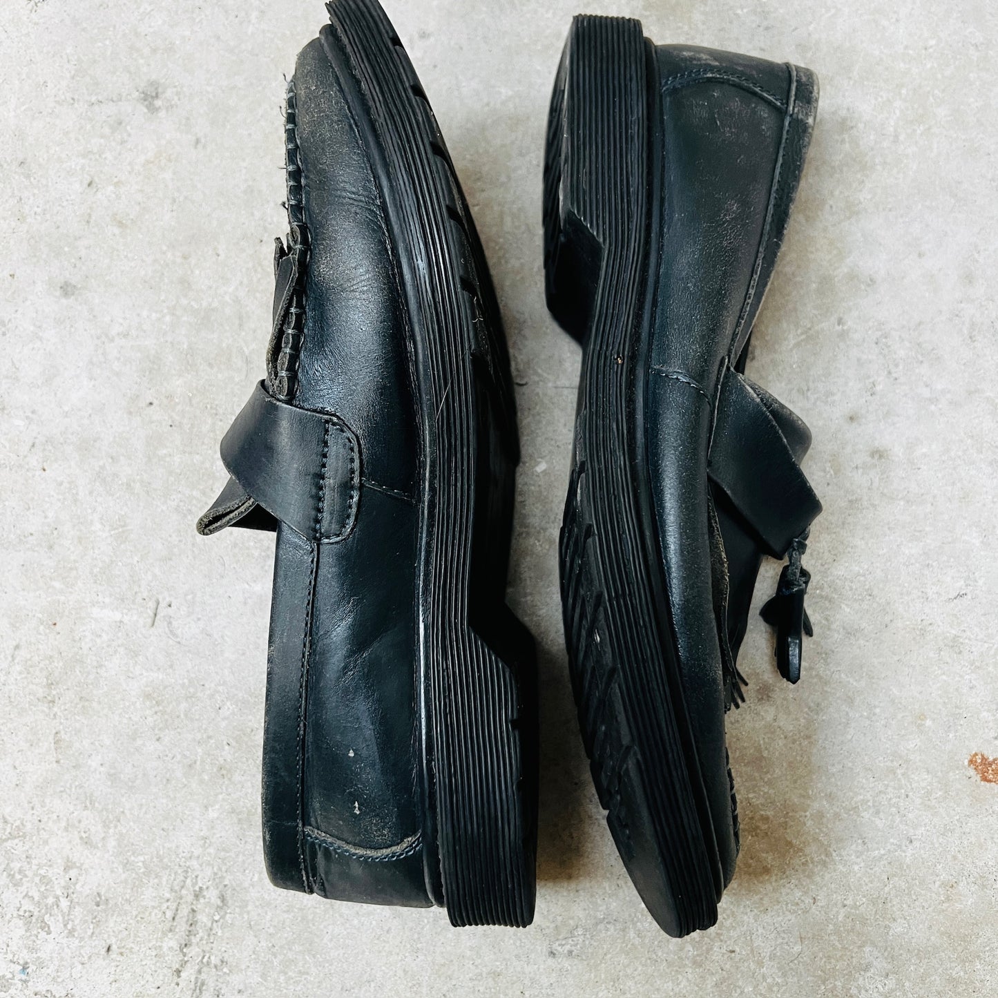 Jack Wills / black leather loafers / Size 7 (3885721028334734953)
