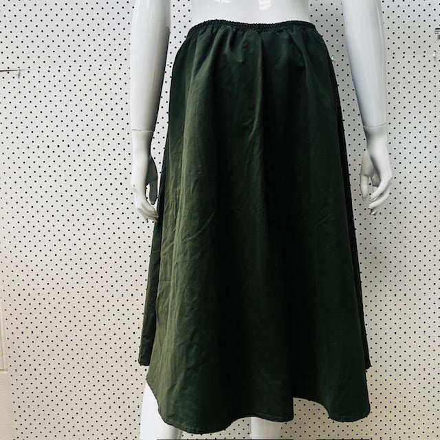 green flare skirt / s (3886319162752466364)