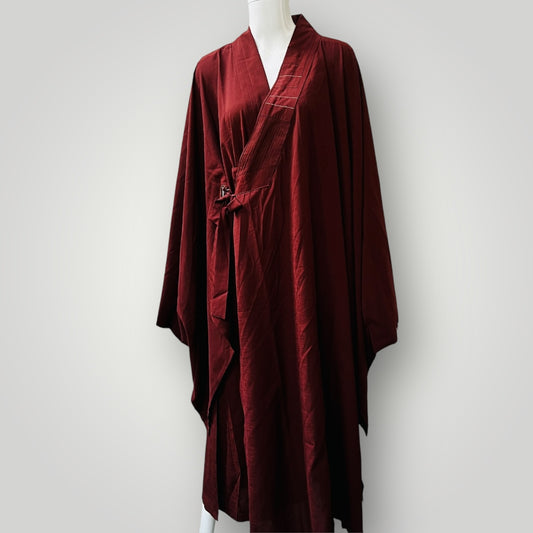 KIMONO / slinky brown/maroon fabric, beautifully made Jackets