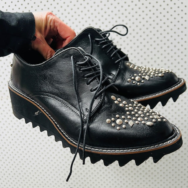 Y'S / kayo nakamura / studs shoes / 6 / near new with box (3887450038857774932)