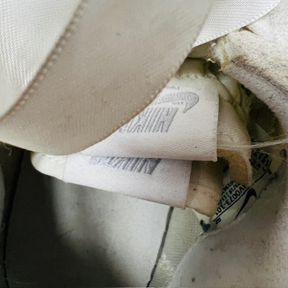 NIKE x SACAI / white trainers / 41 (3887450108757876094)