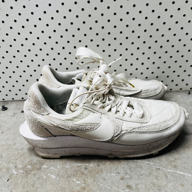 NIKE x SACAI / white trainers / 41 (3887450115525530814)