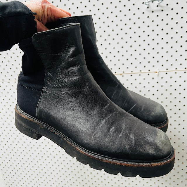 STUART WEITZMAN / 5050 LIFT BOOTIE / made in spain / leather / 39 (3887450149234728405)