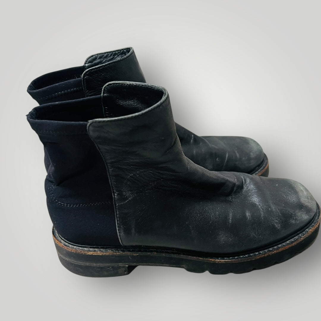 STUART WEITZMAN / 5050 LIFT BOOTIE / made in spain / leather / 39 (3887450331963531629)