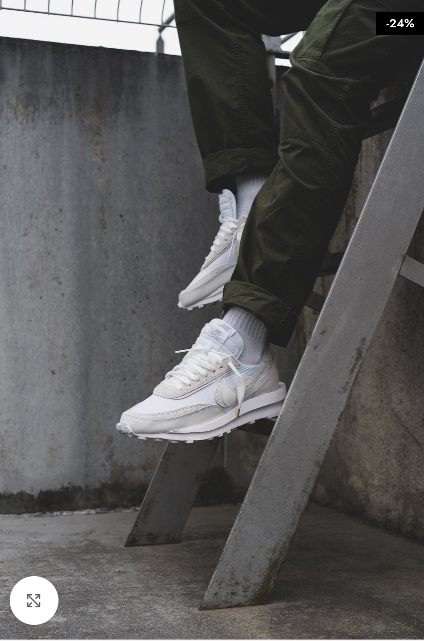 NIKE x SACAI / white trainers / 41 (3887464503795962844)