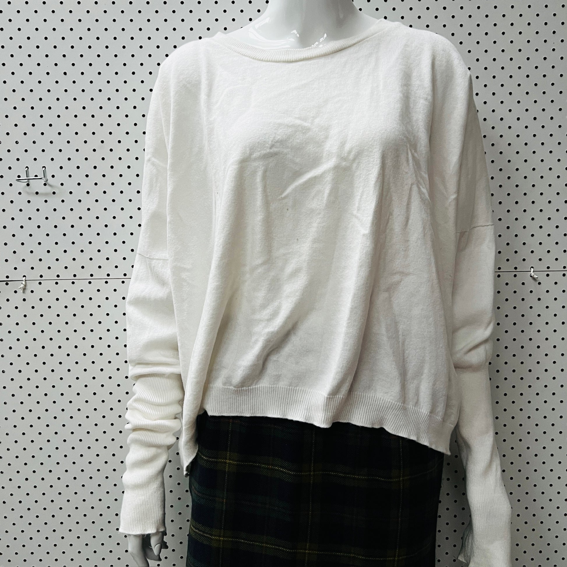 CHAPMAN / white knit / OSFA / made in nz (3887558959753308863)