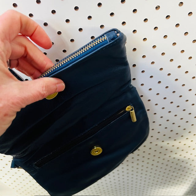 made in italy / genuine leather small cross body bag / deep blue (3888149226166725333)