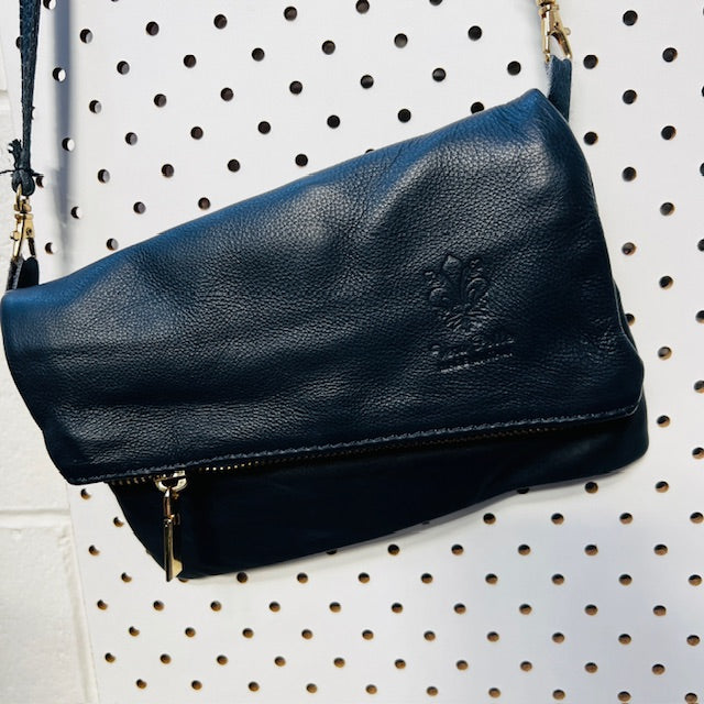 made in italy / genuine leather small cross body bag / deep blue (3888149229469880975)