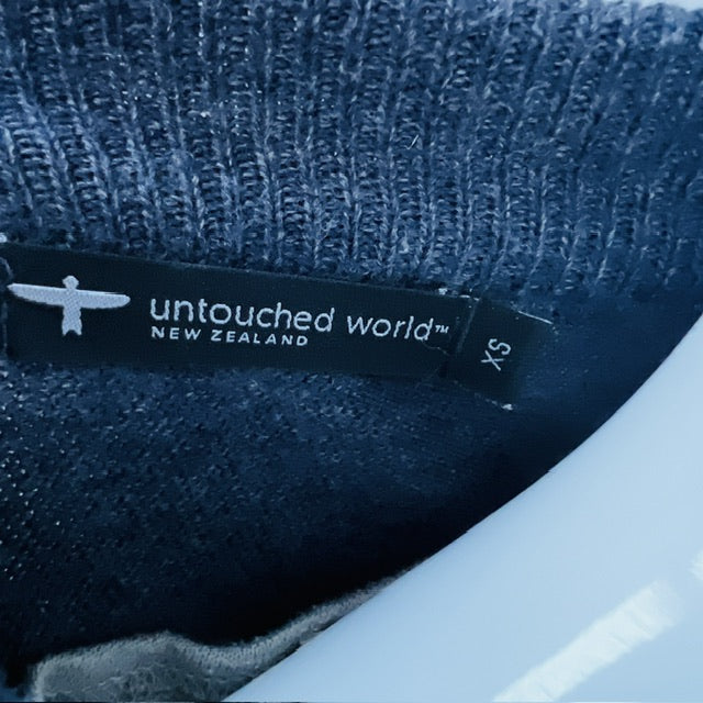 UNTOUCHED WORLD / jumper / xs / made in nz (3888230393561487660)