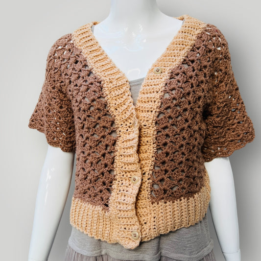 hand crocheted / short sleeve cardigan / s (3888682262839015000)