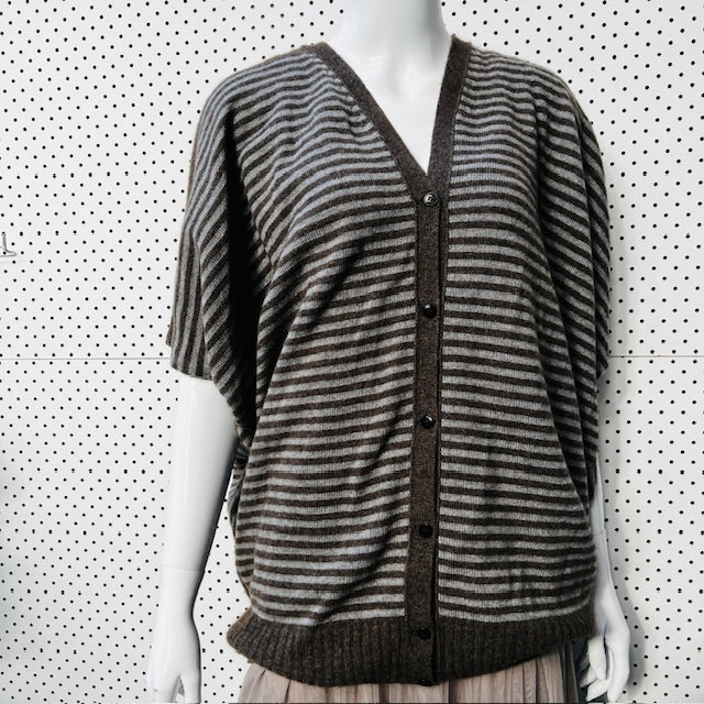 SNOWI (untouched world) / merino possum button front vest / L / made in nz (3888836737192241325)