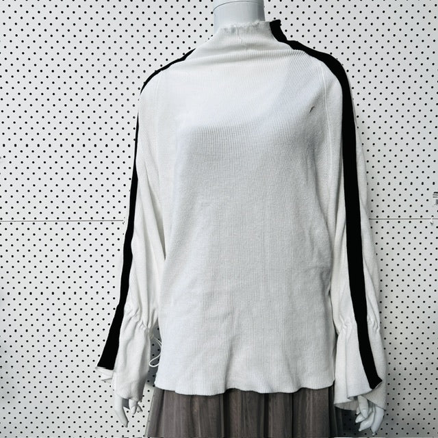 STUDIO W / high necked oversized ribbed sweatshirt with tuxedo stripes / L (3888836746175489319)